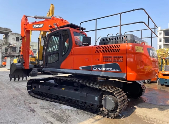 Medium size korea doosan used 30ton construction machinery doosan DX300LC crawler excavator ,doosan dx300 dx225 used diggers