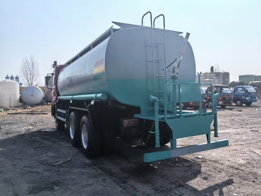 FAW Tank Watering Truck Dongfeng Sinotruk HOWO Shacman Road Sprinkler Sanitation Vehicle 20000/30000L 6X4 Heavy Duty Milk Tanker Drinking Water Truck Price