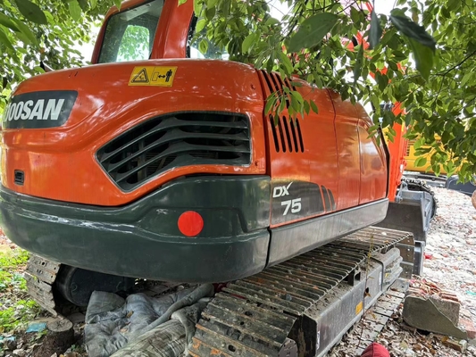 Hot Sale 90% New Korea 7Ton Used DOOSAN DX75 Excavator 42.5KW Engine Included Motor Gearbox Kawasaki Poclain Huade Low Price