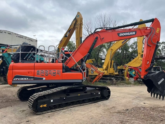 Medium size korea doosan used 30ton construction machinery doosan DX300LC crawler excavator ,doosan dx300 dx225 used diggers