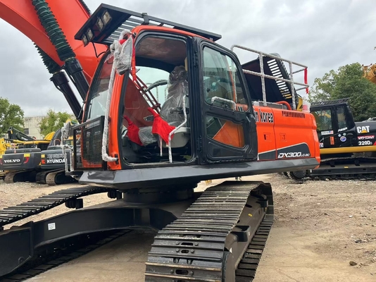 Medium size korea doosan used 30ton construction machinery doosan DX300LC crawler excavator ,doosan dx300 dx225 used diggers