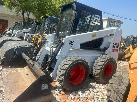 Used Powerful Performance Bobcat S300 S160 S185 S220 S500 S550 Small Skid Steer Loader With Shovel Bucket