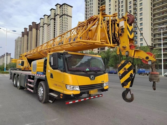Chinese famous brand XCMG  25 Ton 50 Ton 70 Ton 100 ton mobile truck crane for sale