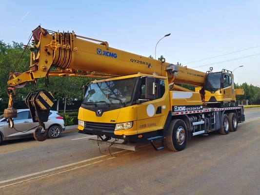 Chinese famous brand XCMG  25 Ton 50 Ton 70 Ton 100 ton mobile truck crane for sale