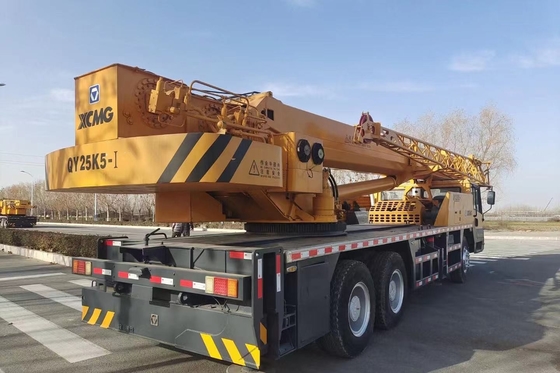 Chinese famous brand XCMG  25 Ton 50 Ton 70 Ton 100 ton mobile truck crane for sale