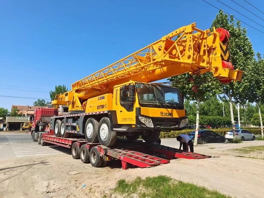 Chinese famous brand XCMG  25 Ton 30n TON  50 Ton 70 Ton 100 ton 130 TON mobile truck crane for sale